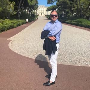 Meet your Posher, Anthony